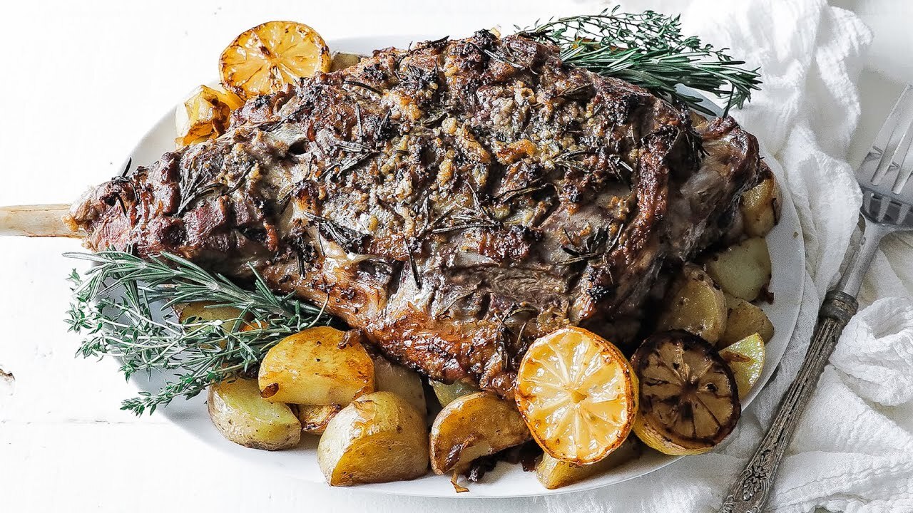 bacon-wrapped-leg-of-lamb-recipe