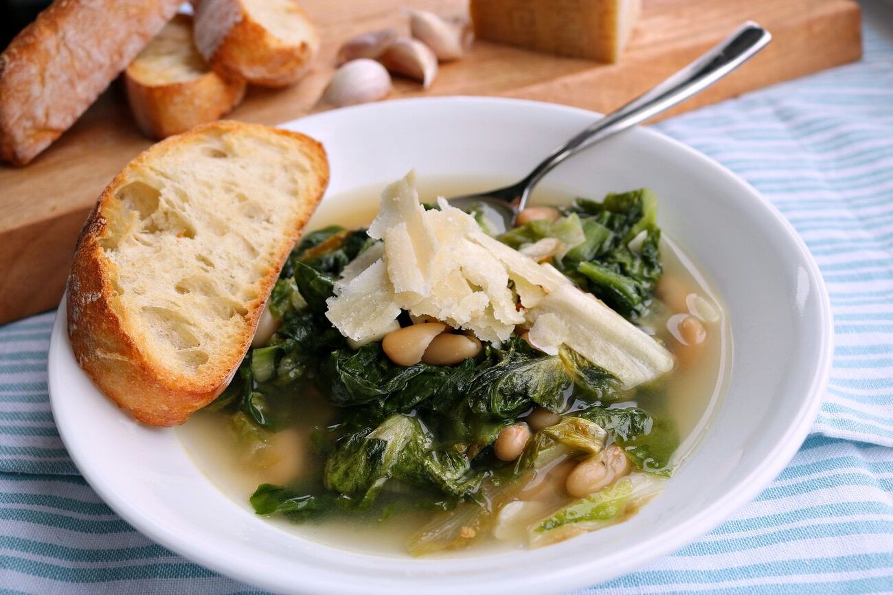 escarole-and-beans-recipe