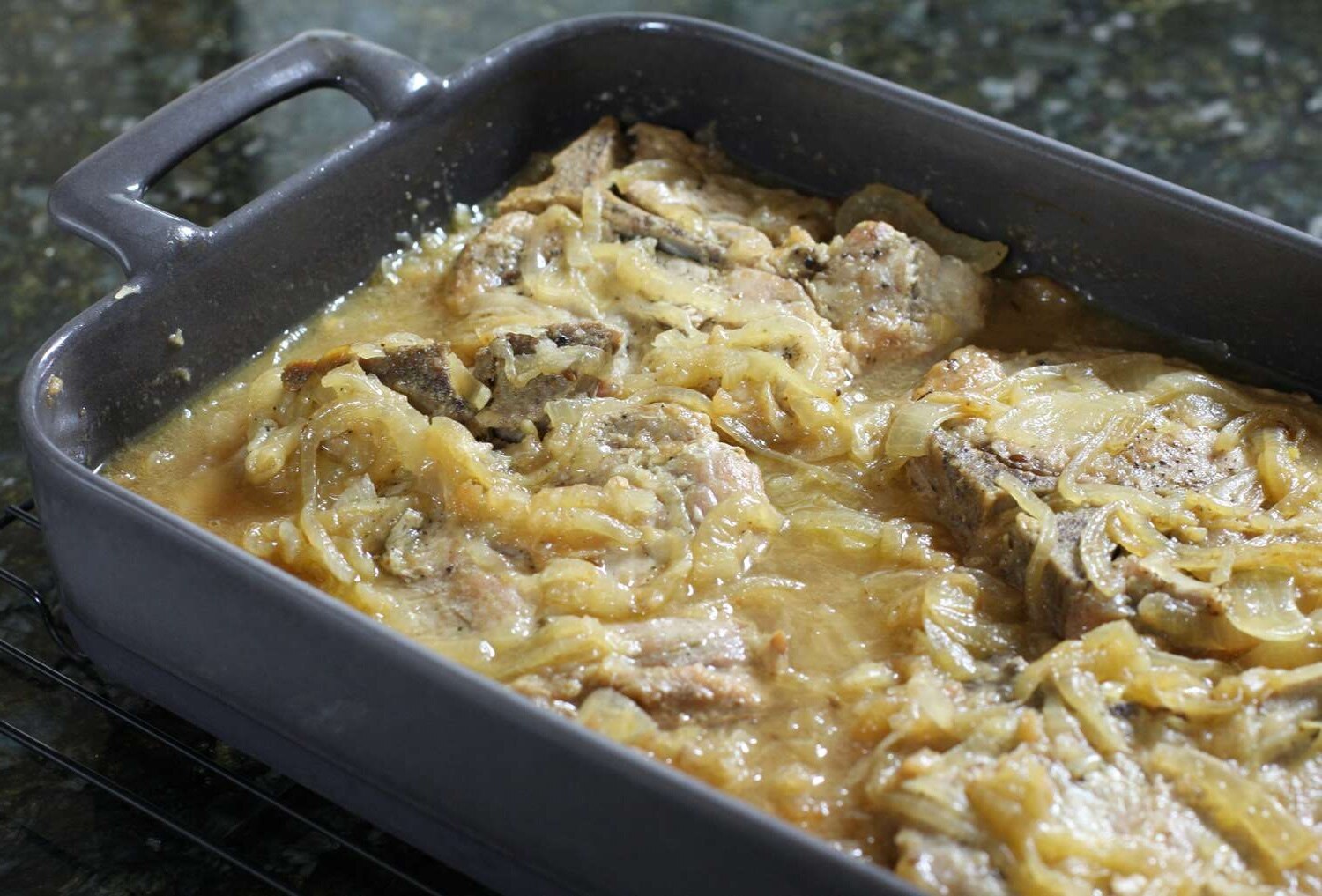 german-pork-chops-and-sauerkraut-recipe
