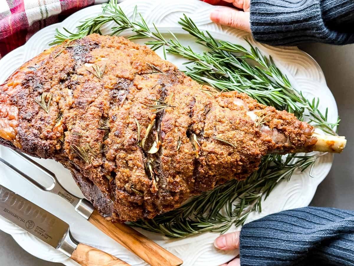 leg-of-lamb-with-raspberry-sauce-recipe