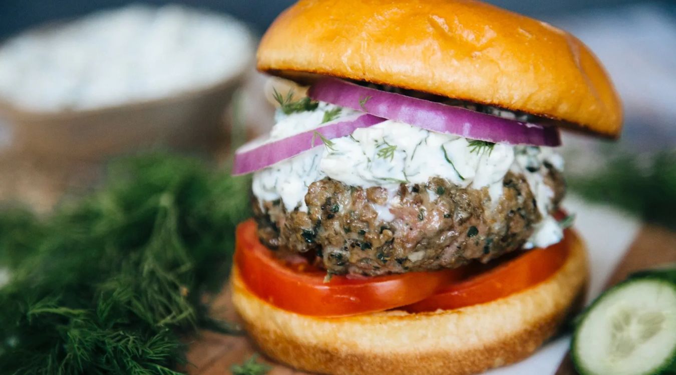mediterranean-lamb-burgers-recipe