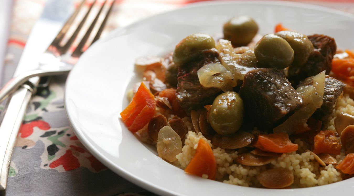 moroccan-lamb-stew-with-apricots-recipe