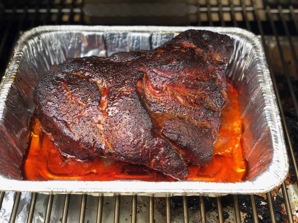 pulled-pork-on-a-smoker-recipe
