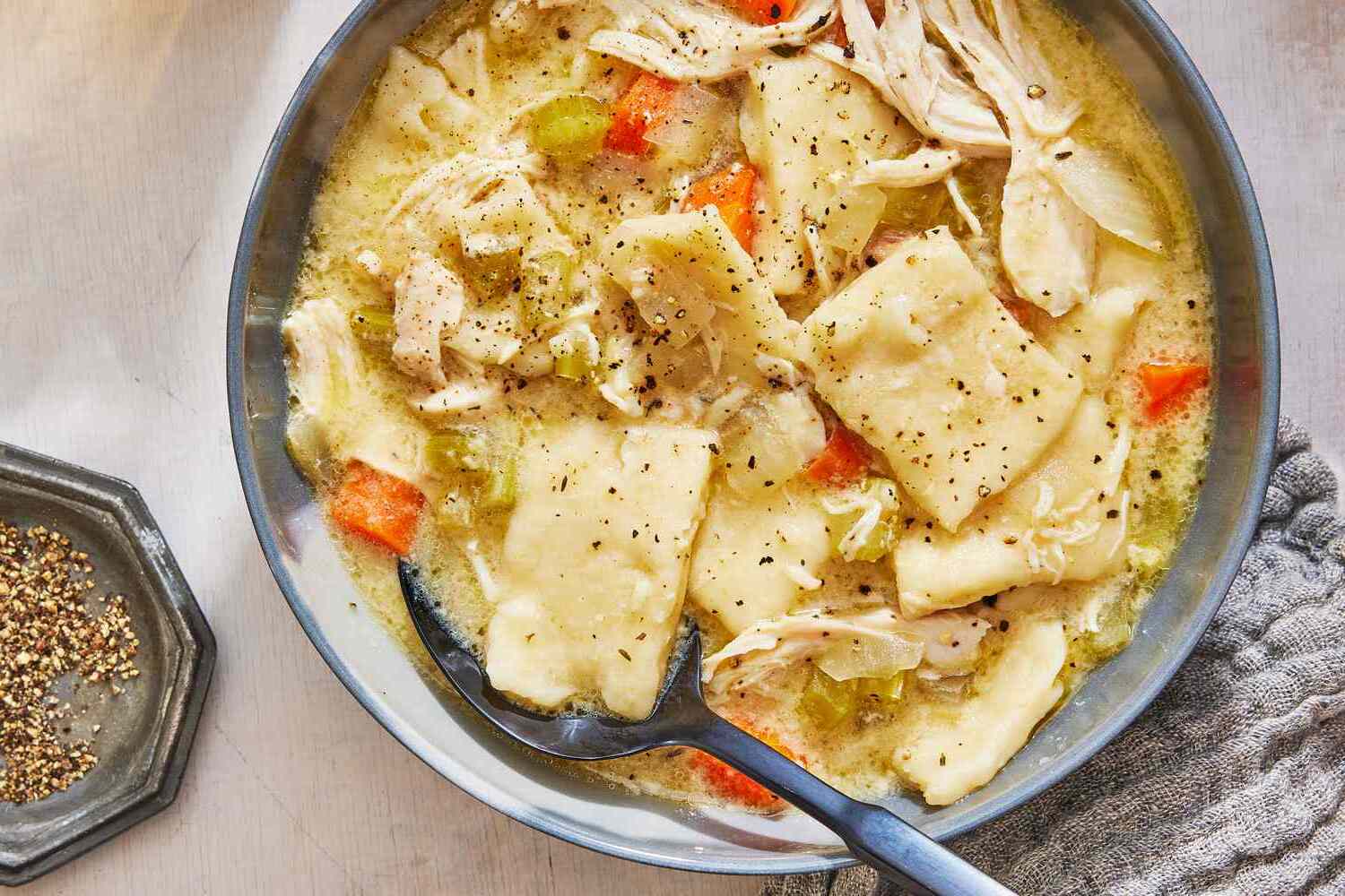 slow-cooker-chicken-and-dumplings-recipe
