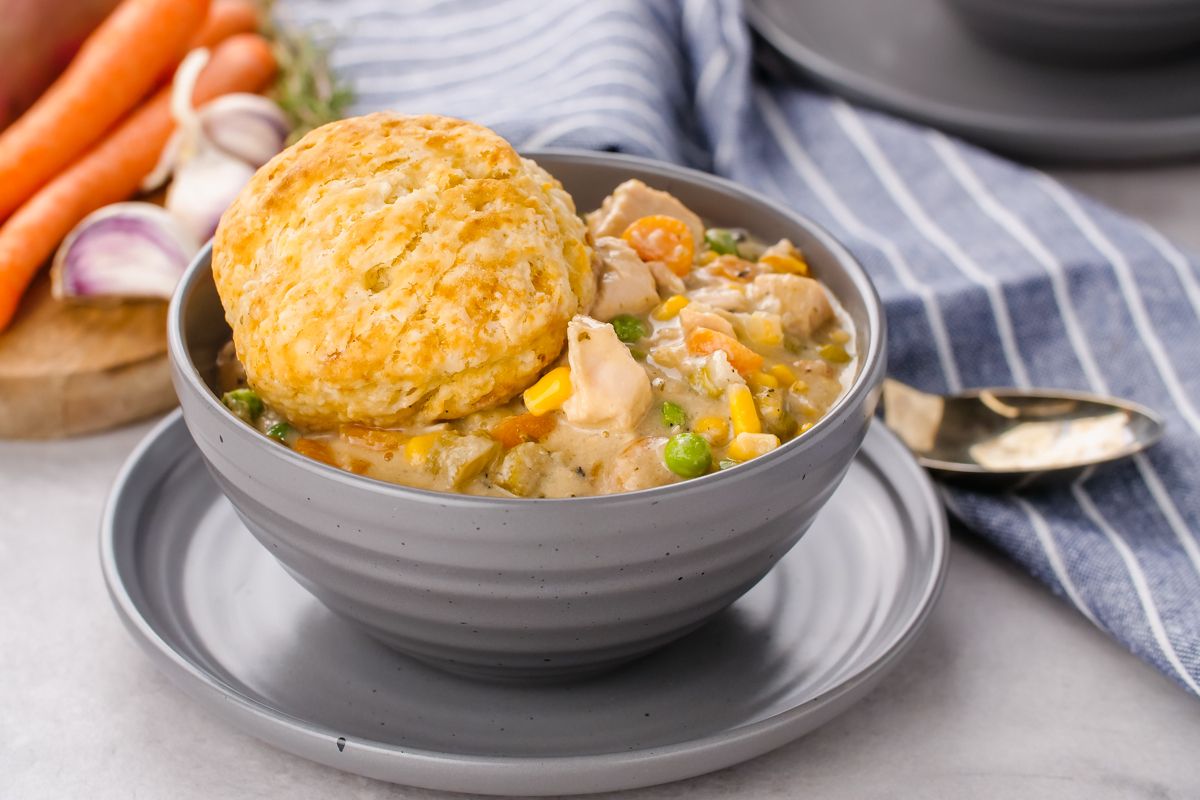 slow-cooker-chicken-pot-pie-stew-recipe