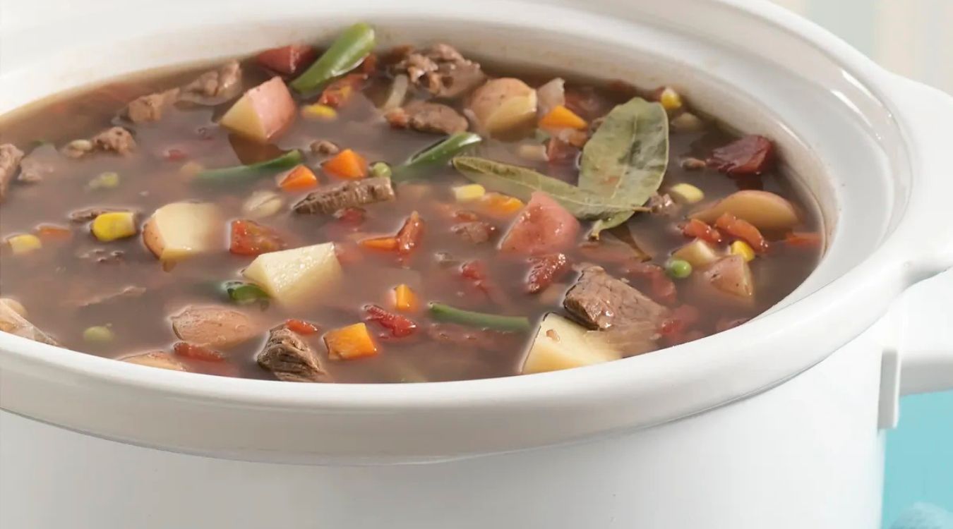 slow-cooker-vegetable-beef-soup-recipe