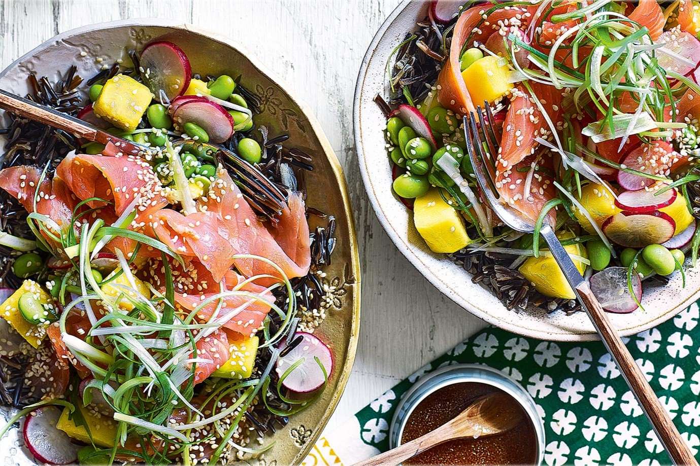 smoked-salmon-poke-bowl-recipe
