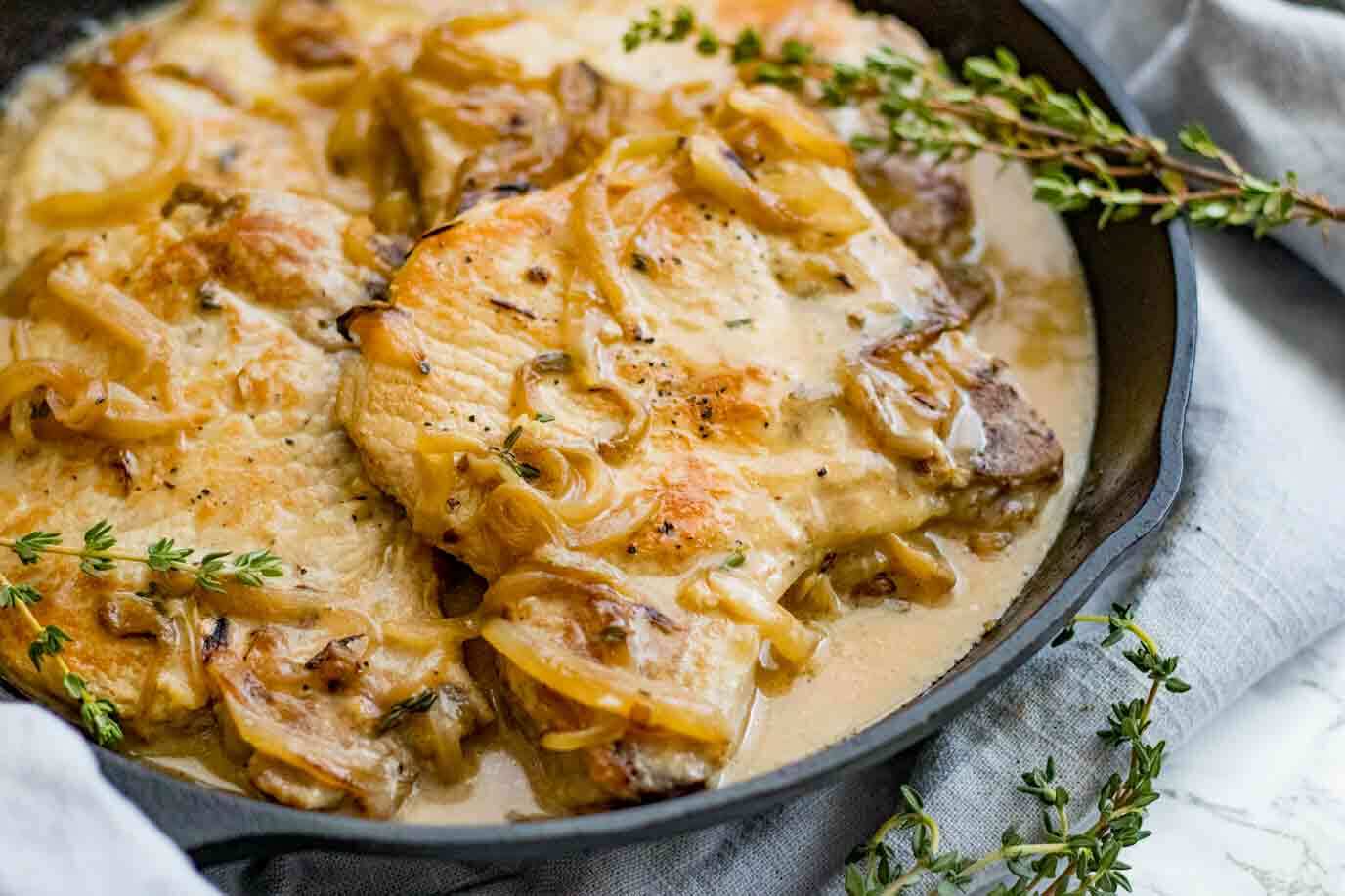 smothered-pork-chops-recipe